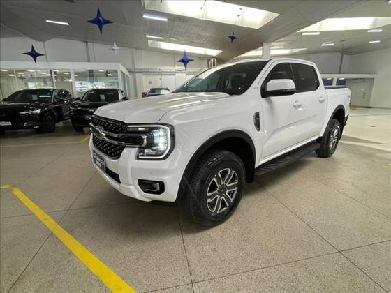 FORD RANGER 3.0 V6 TURBO DIESEL CD XLT 4X4 AUTOMÁTICO FORD RANGER 3.0 V6 TURBO DIESEL CD XLT 4X4 AUTOMÁTICO